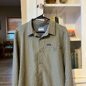 Columbia men’s Omni shade long sleeve medium